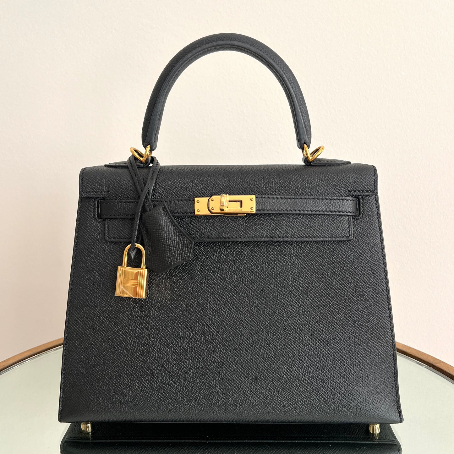 Hermes Kelly 25 Sellier Noir Epsom Gold Hardware